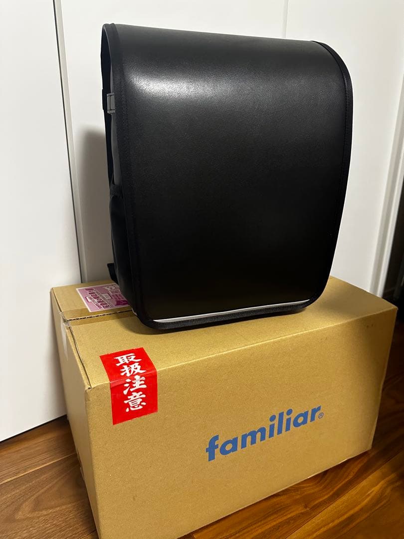 ◇新品未使用◇familiarランドセルairran2025（ブラック)