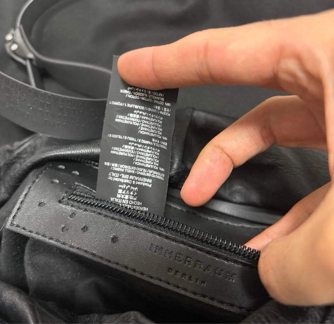 innerraum M07 メッセンジャーバッグ