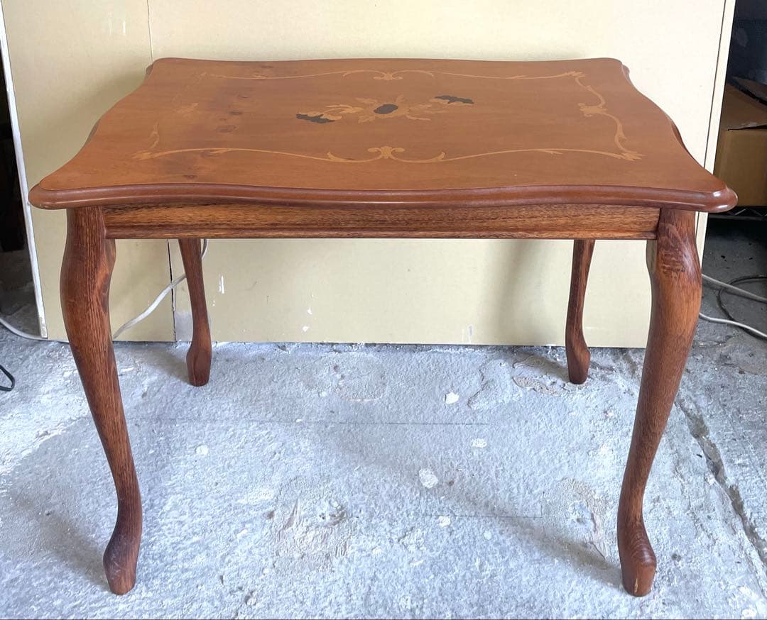 イタリア製 輸入家具 猫脚 象嵌 サイドテーブル アンティーク B