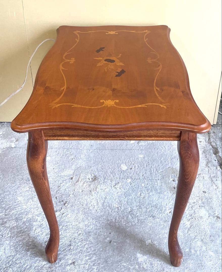 イタリア製 輸入家具 猫脚 象嵌 サイドテーブル アンティーク B