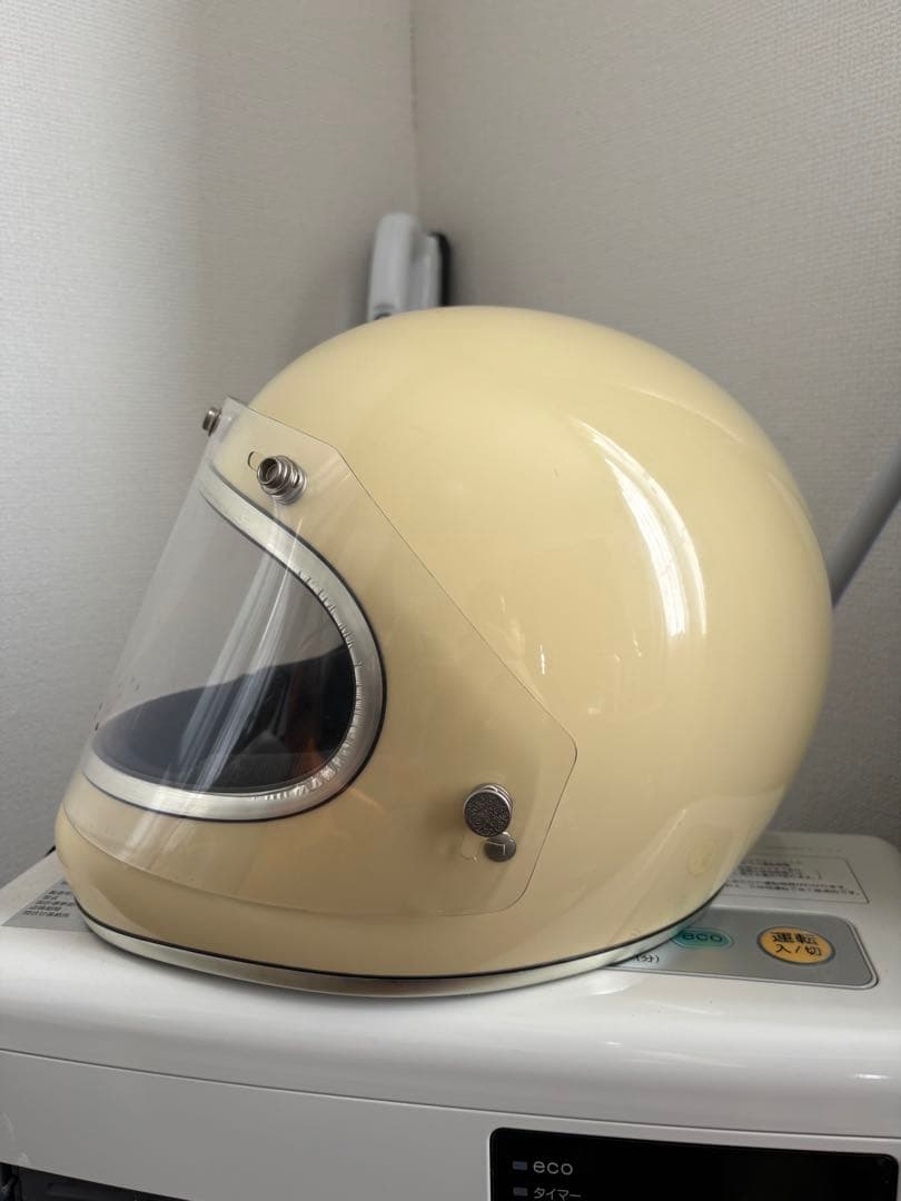 フルフェイスヘルメット クリーム色