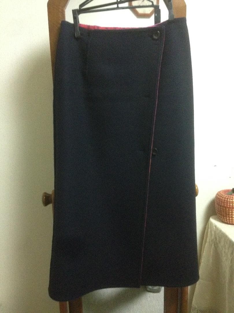 【超美品】値下げします！ＩＥＮＡ　Wフェイスリバーシブルスカート