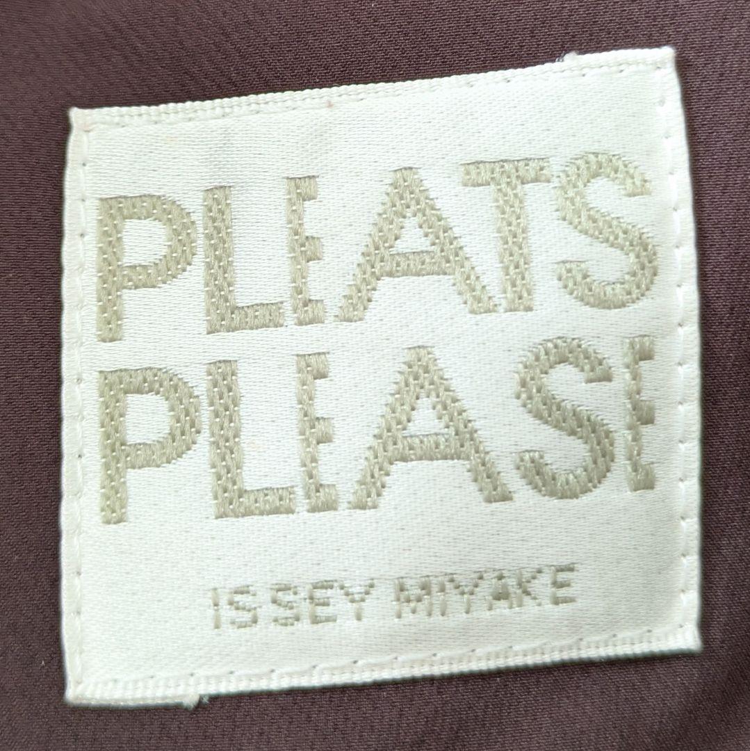 プリーツプリーズ　イッセイミヤケ　中綿　ステッチ　コート　アウター　サイズ3