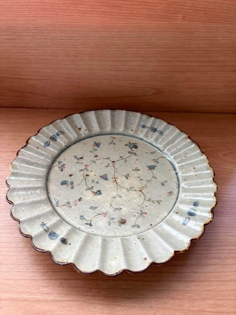 み*ん様 市野吉記　コウホ窯　リム皿　 小花　美品