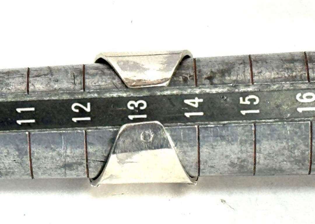 サハラ砂漠　トゥアレグ族　ハンドメイド　シルバーリング