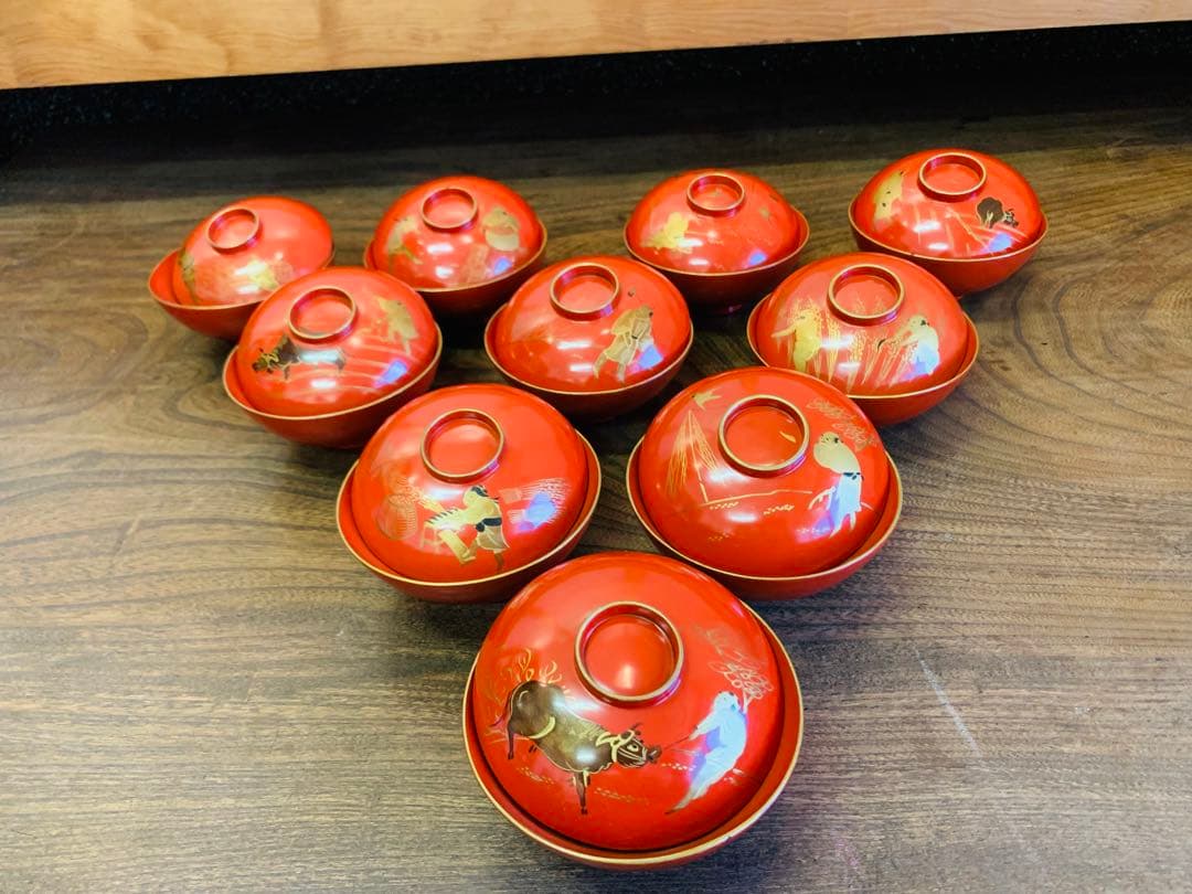 漆塗　漆器　吸物椀　10客　蒔絵　図変わり　骨董　アンティーク