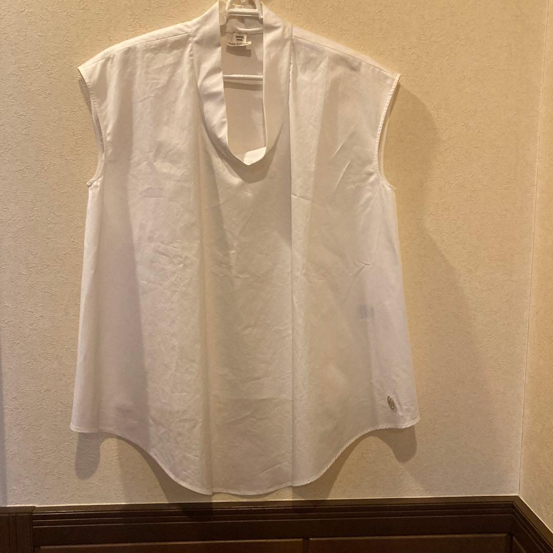 エルメスブラウス