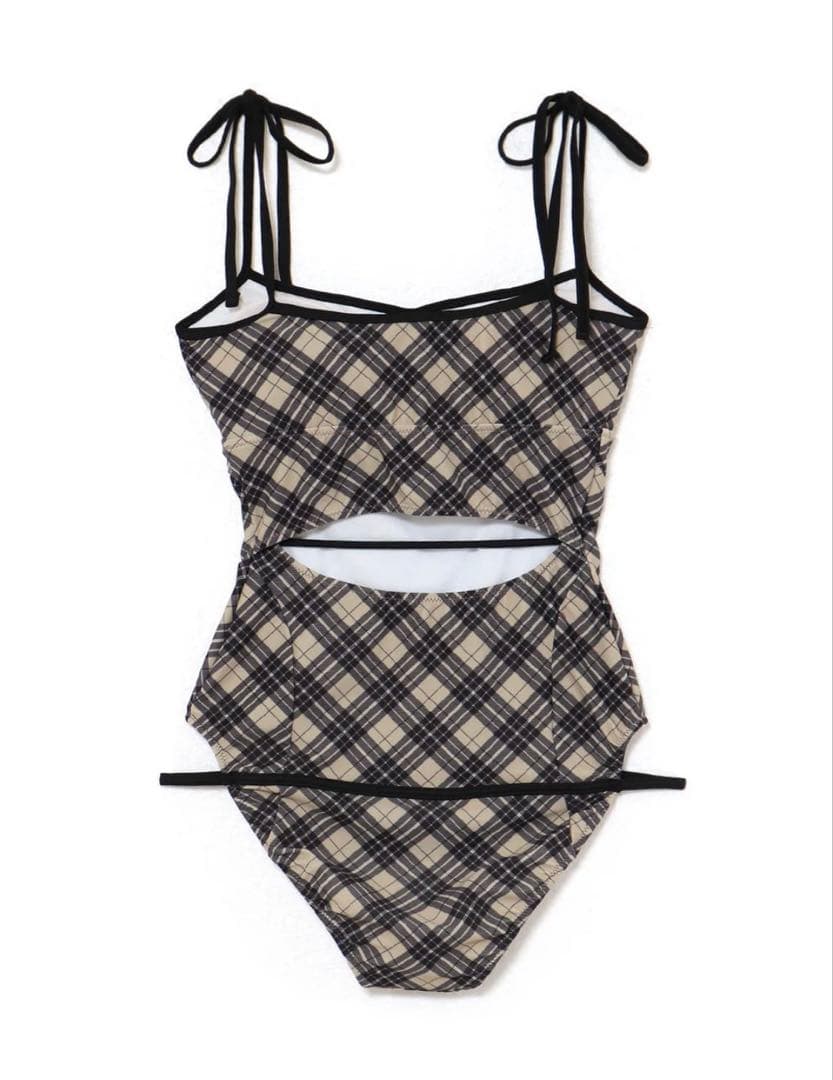 andmary♡Nadia check swim suit
