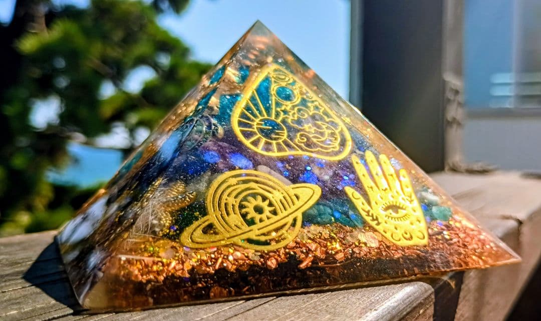 天空海闊✧ピラミッド型のオルゴナイト9.5