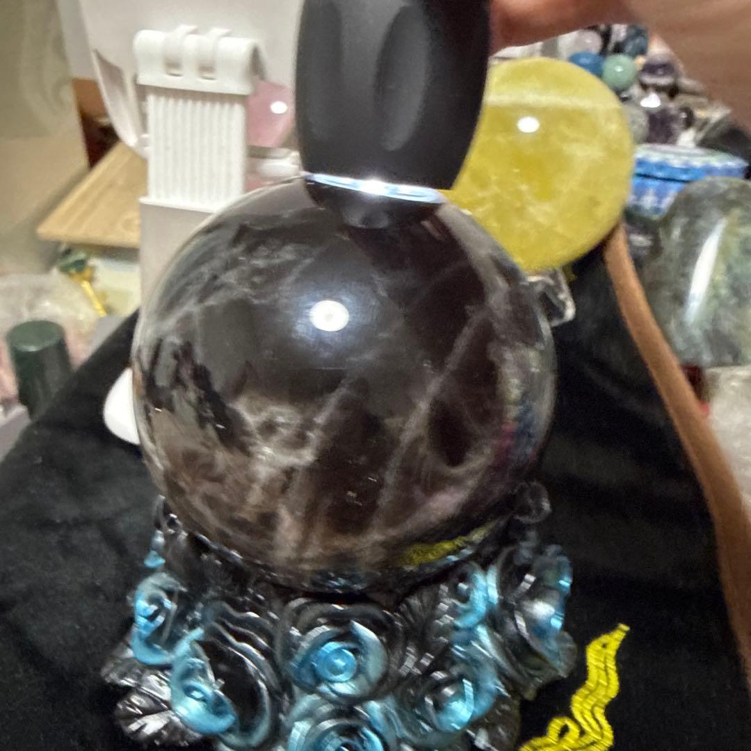 モリオンスフィアバラの台座