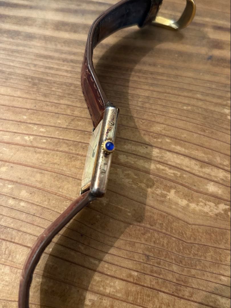 Cartier タンク　アナログ腕時計