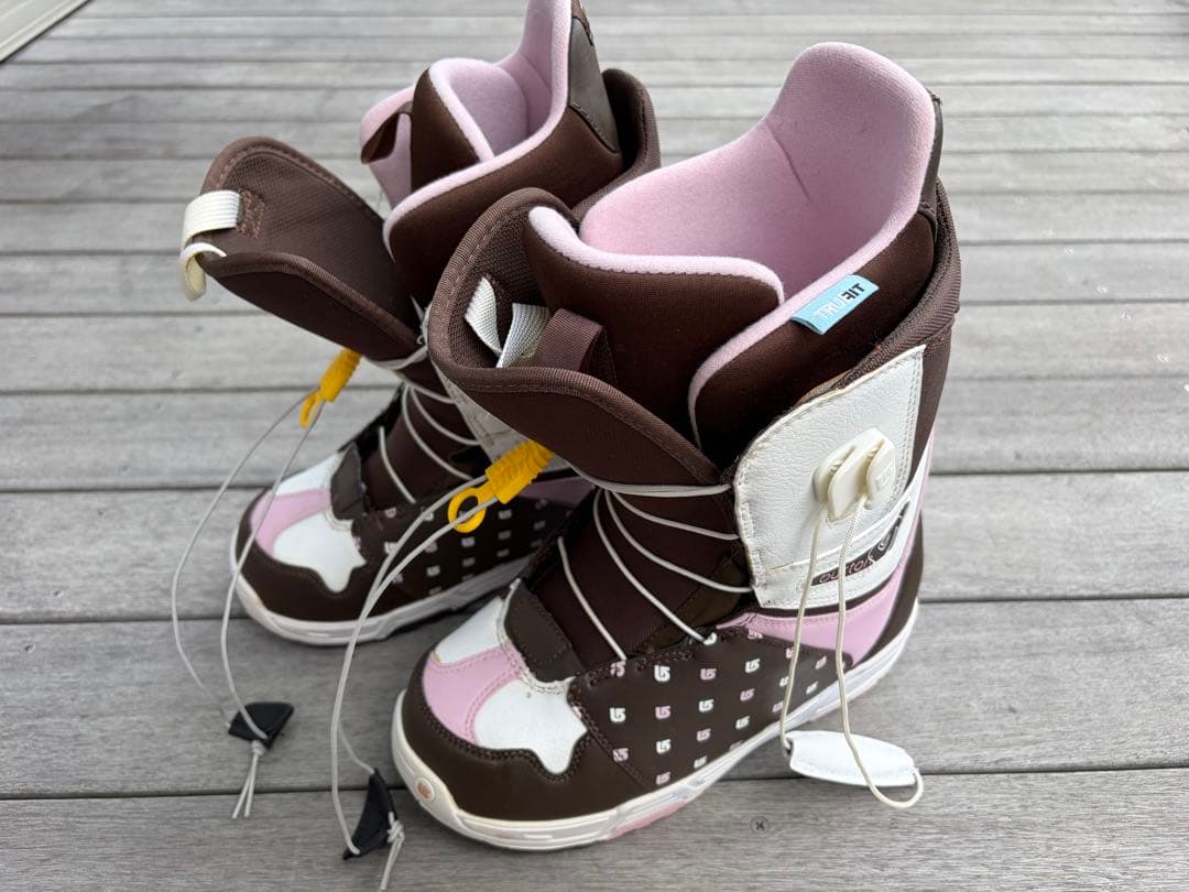 BURTON バートン　スノーボードブーツ　24cm