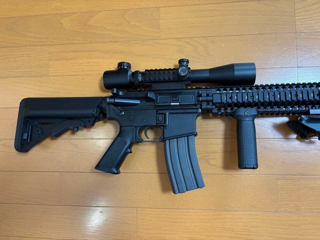 東京マルイ　次世代電動ガン レシーライフル　オプション多数　バッテリーおまけ