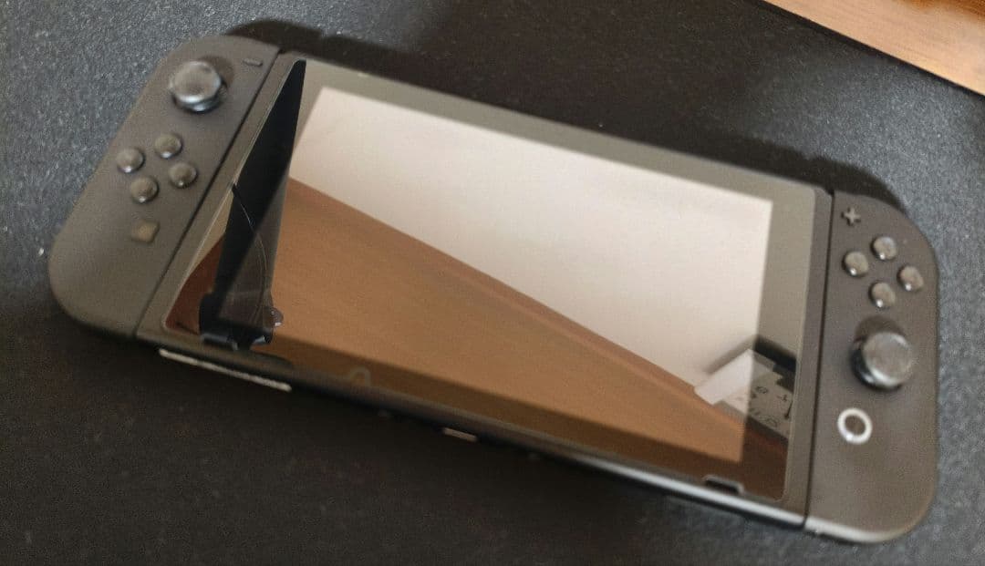 Nintendo Switch 初期型