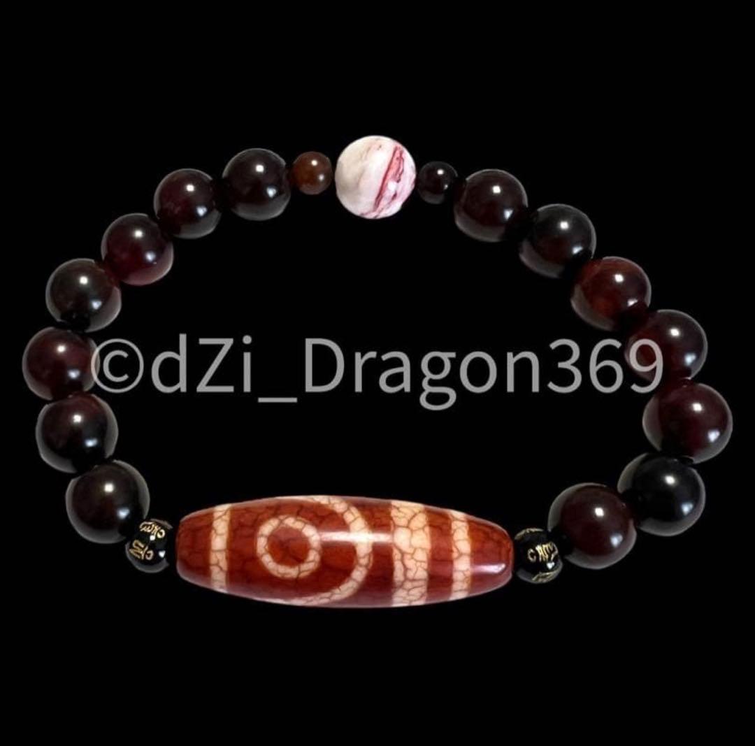 【一点限り】dZI ジービーズ 西蔵 上肯藏伝龍紋火供二眼天珠のブレス