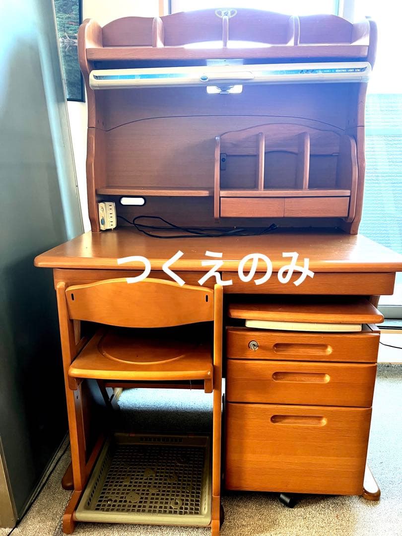 イトーキ　学習机