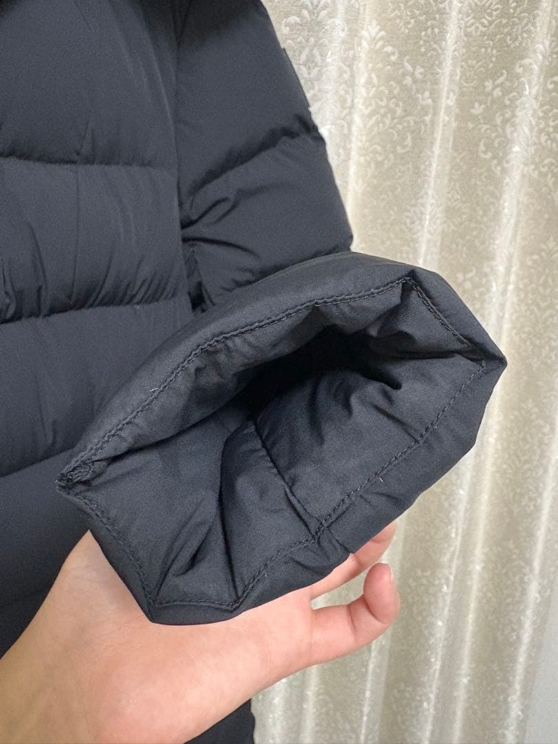 MACKAGE マッカージュブラックファー付きダウンジャケット　CALLA-BX