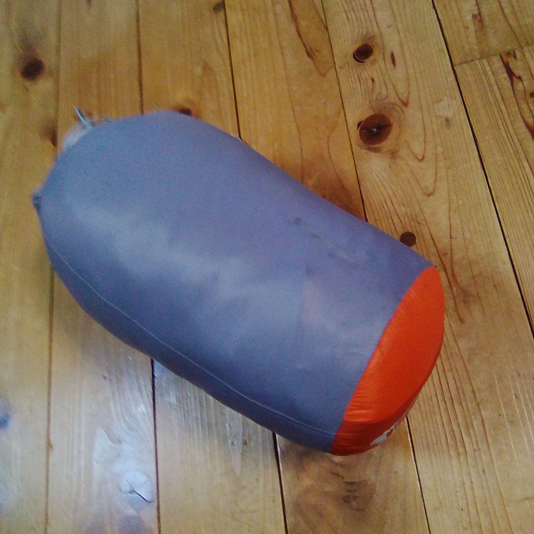 mont-bell Burrow Bag #5 使用可能限界温度：－2度