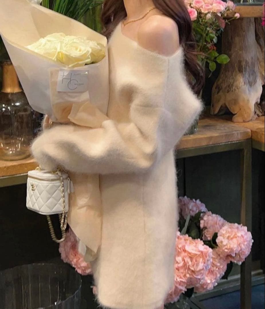 ワンピース THE TOE Richmond Angora Sweater white