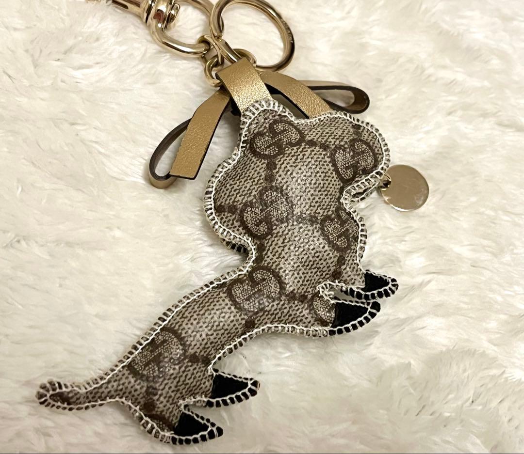【GUCCI】美品 グッチ キーリング チャーム グッチョリ GG柄 PVC