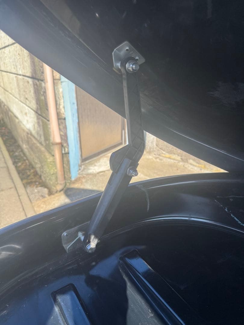 TERZO　ルーフボックス　中古品　引き取り限定