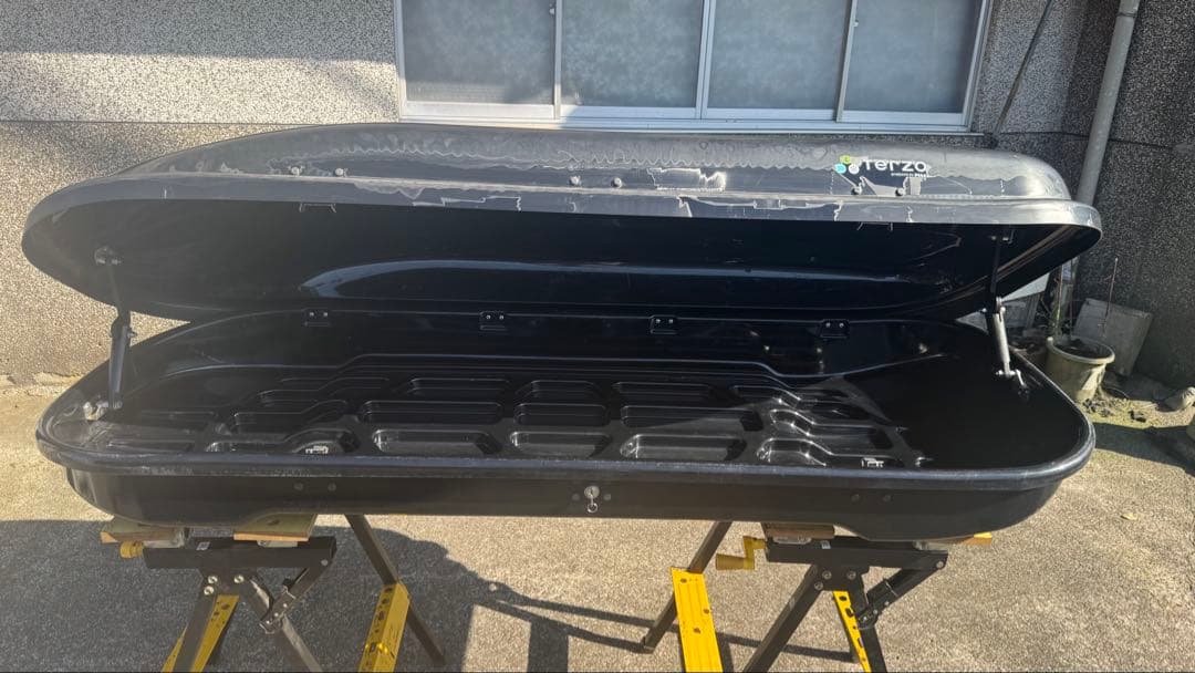 TERZO　ルーフボックス　中古品　引き取り限定