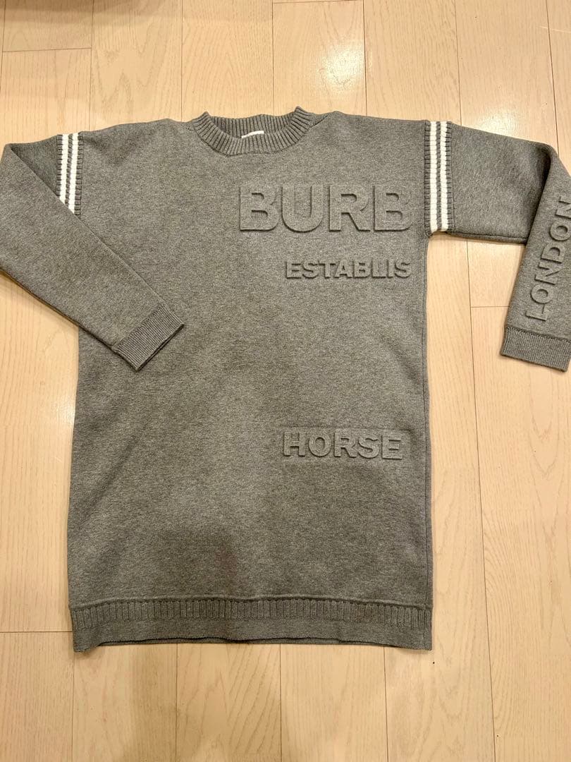 BURBERRY グレーロゴ入りニットワンピ14Y164cm