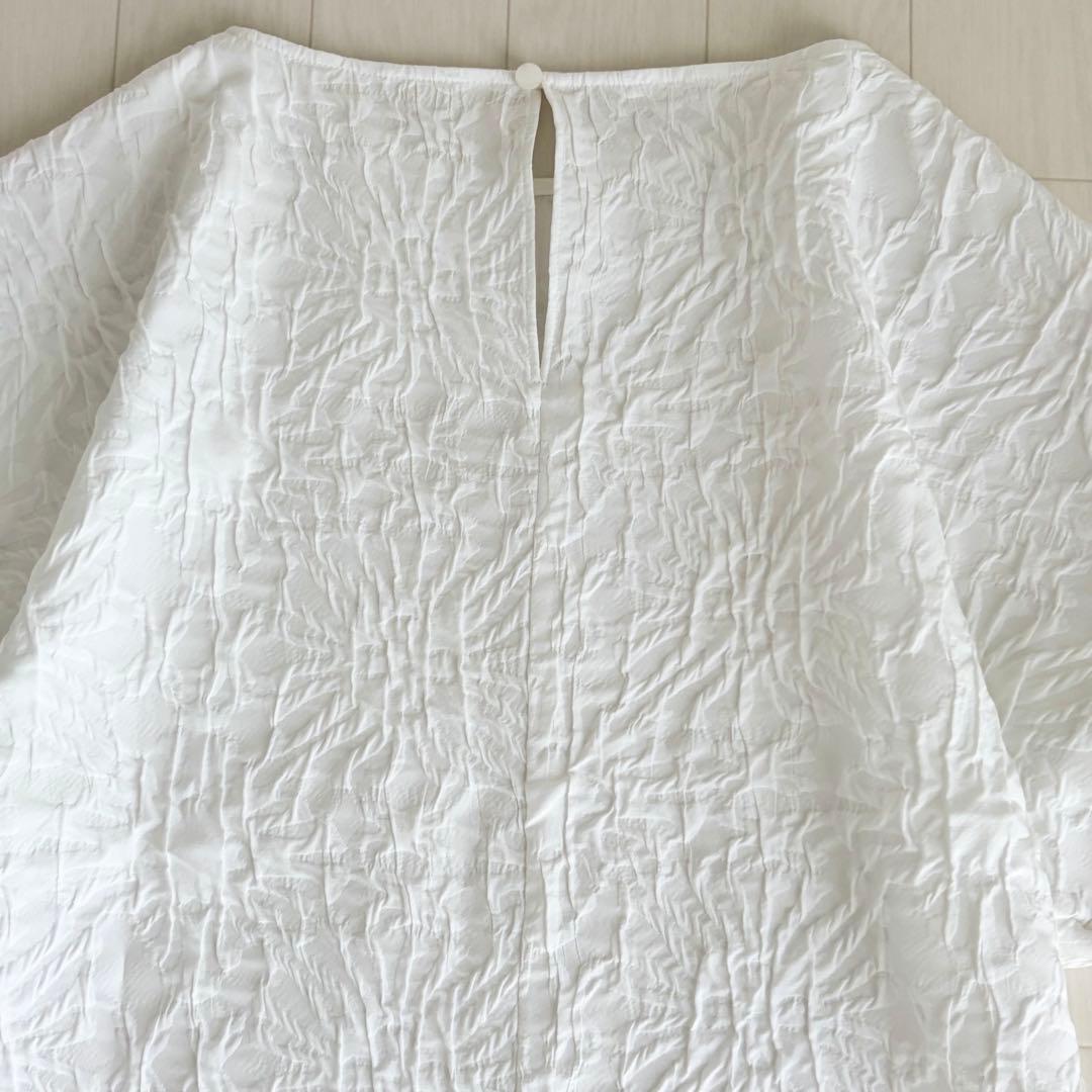 【極美品】TOMORROWLAND フラワージャカード ツイストスリーブブラウス