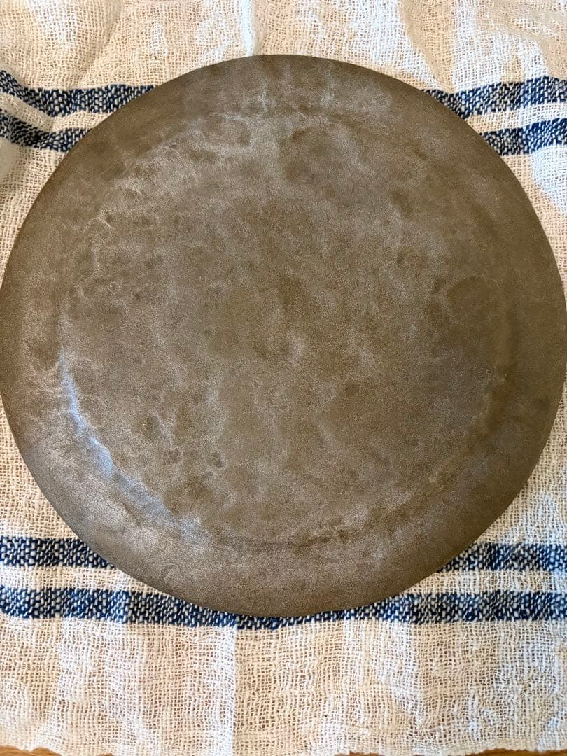 吉田次朗さん　リム皿