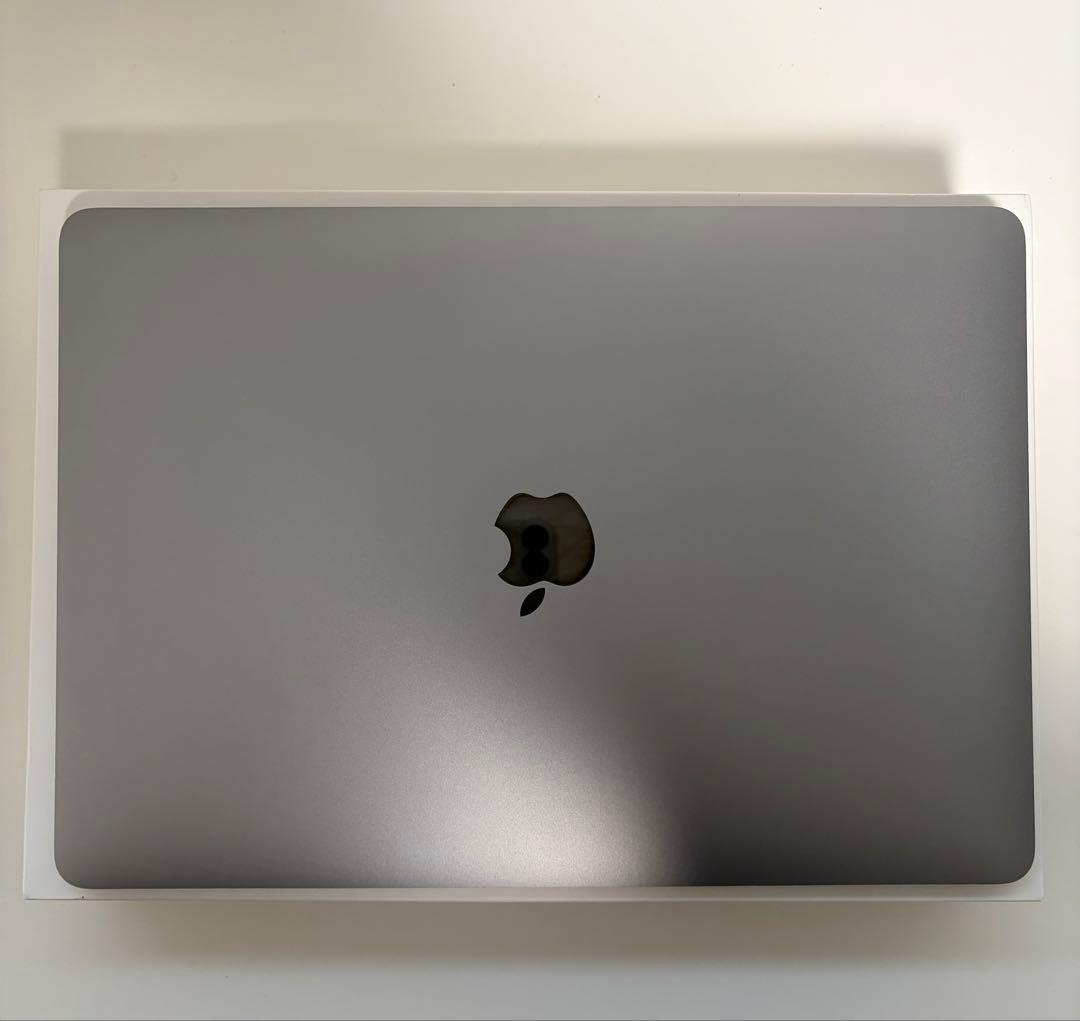 MacBook Air 2020モデル i5 512GB バッテリー正常