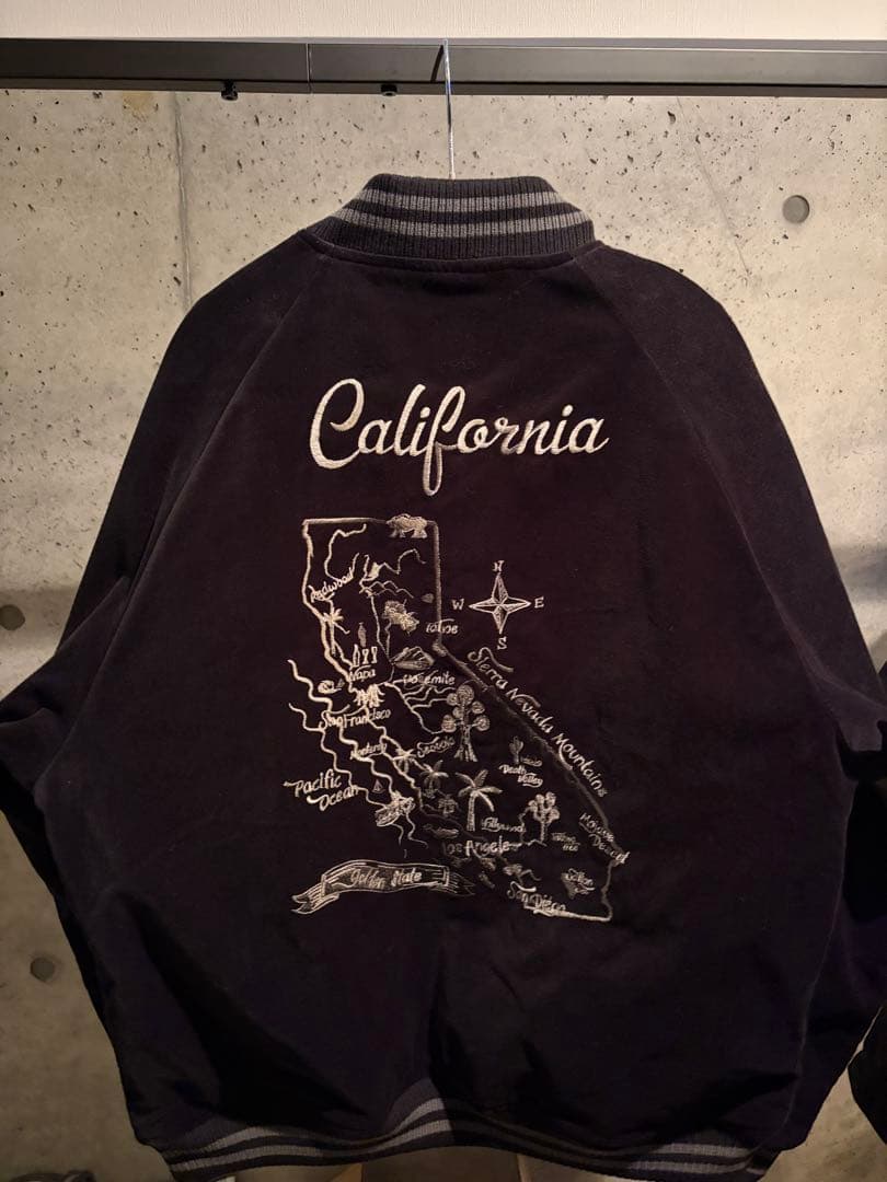 新品 スタンダードカリフォルニア スーベニアジャケット Souvenir