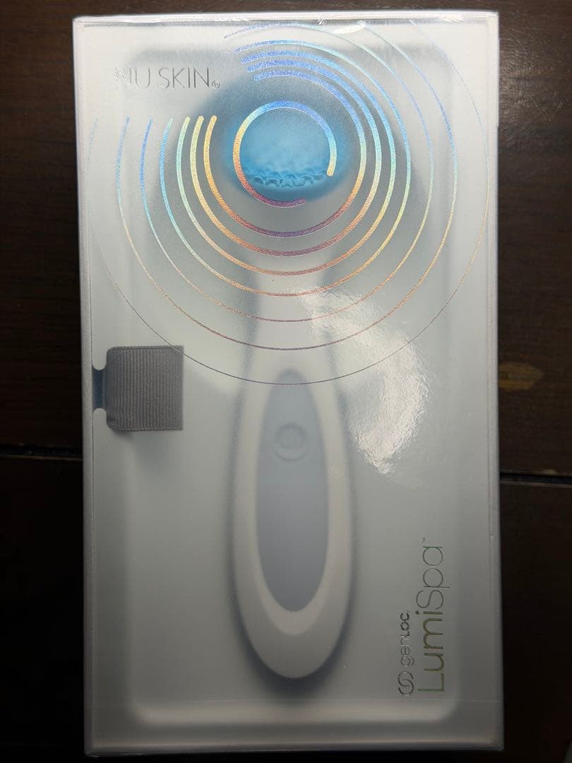 未使用品　ニュースキン genLOC ルミスパ