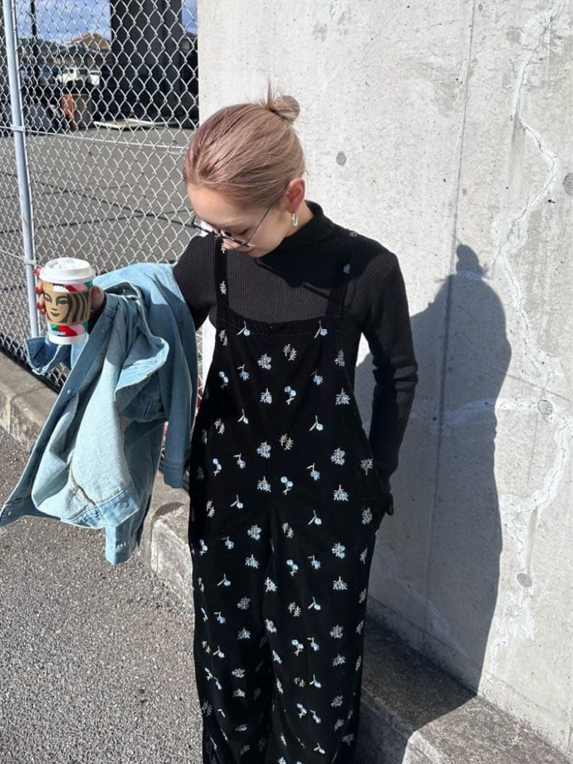 2025年S/S新作 前後2WAY花柄刺繍ベロアサロペット ブラック