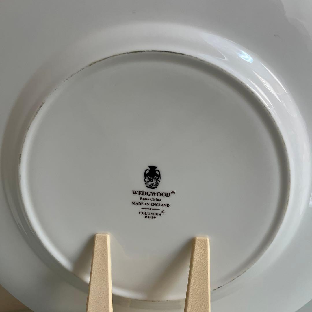 ✦ウェッジウッド ディナープレート 27.5cmセージグリーン2枚  黒壺