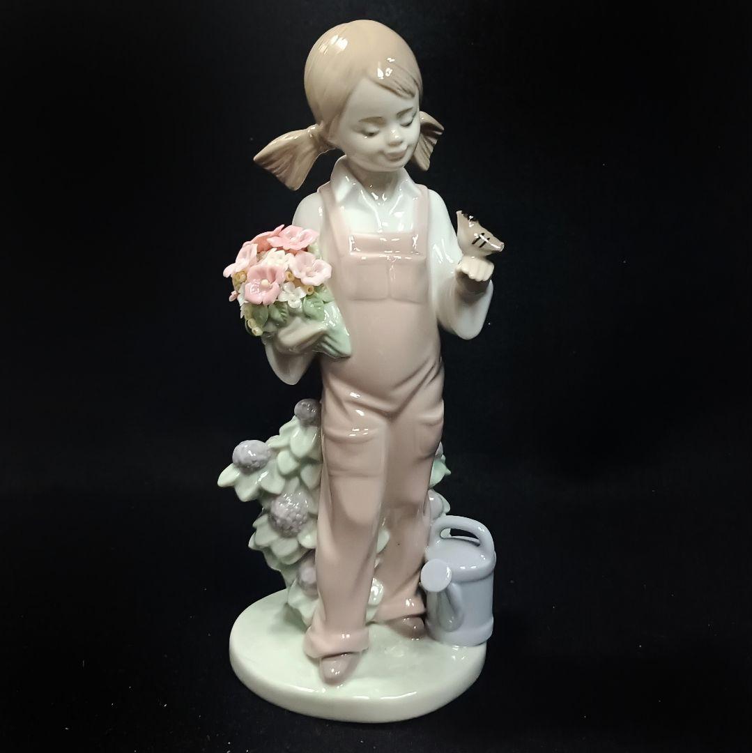 リヤドロ 5217 小鳥と話す少女 LLADRO フィギュリン スペイン製