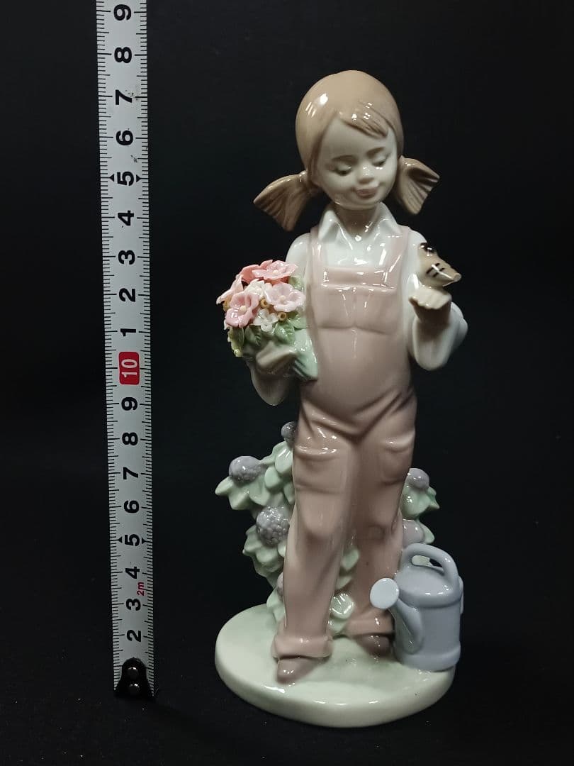 リヤドロ 5217 小鳥と話す少女 LLADRO フィギュリン スペイン製