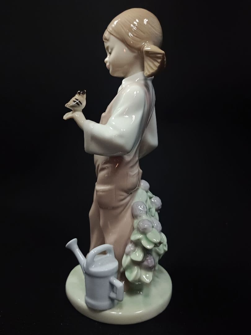 リヤドロ 5217 小鳥と話す少女 LLADRO フィギュリン スペイン製