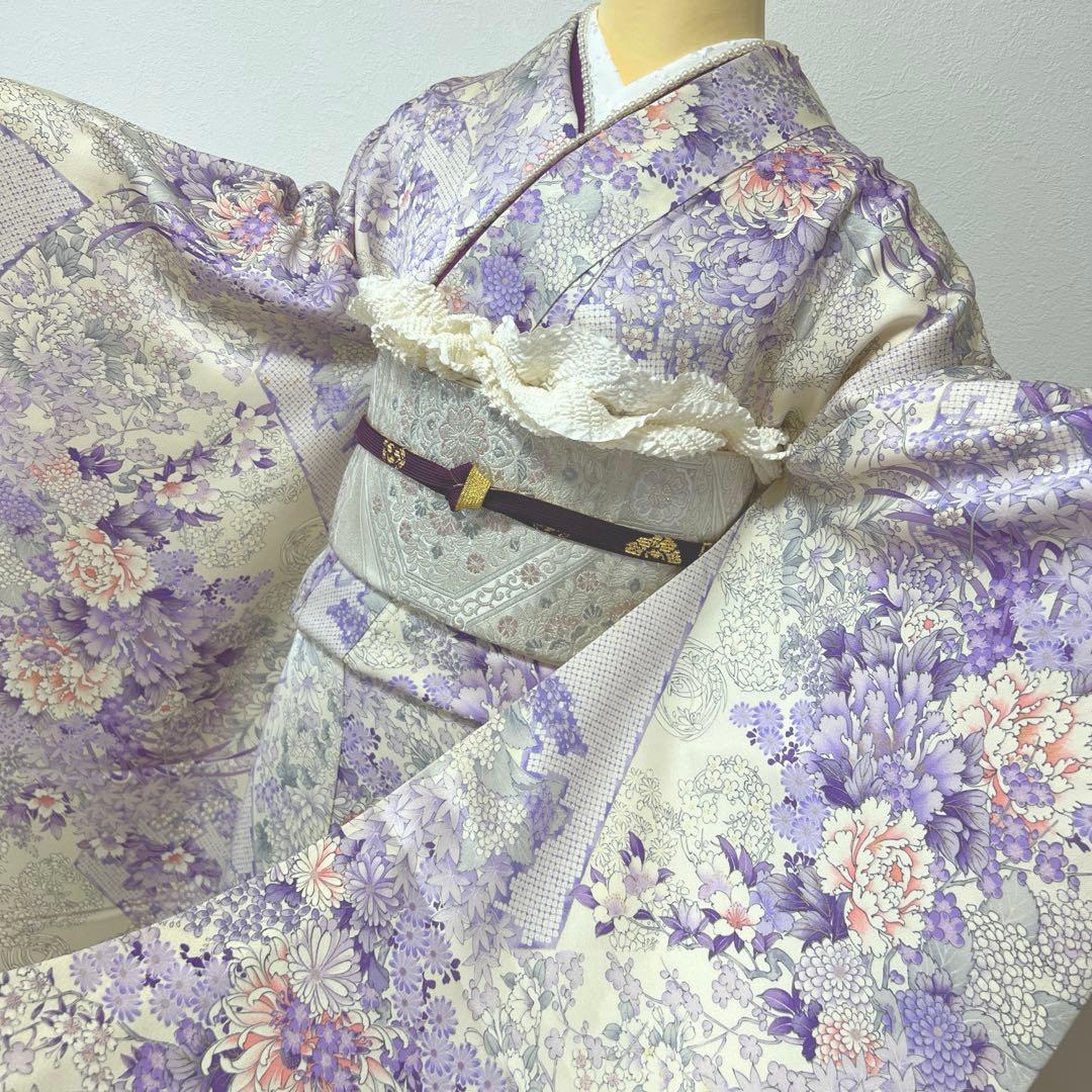 407 振袖フルセット 正絹 薄紫 白 オフホワイト 金彩 総柄 フェミニン