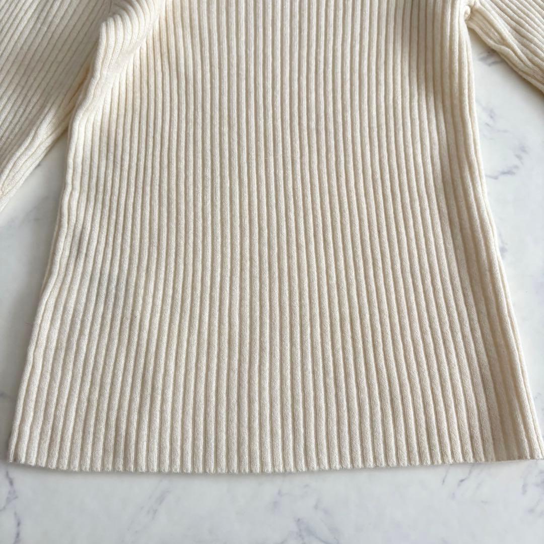 Cygne シーニュ 袖フリルタートルニット lily ホワイト