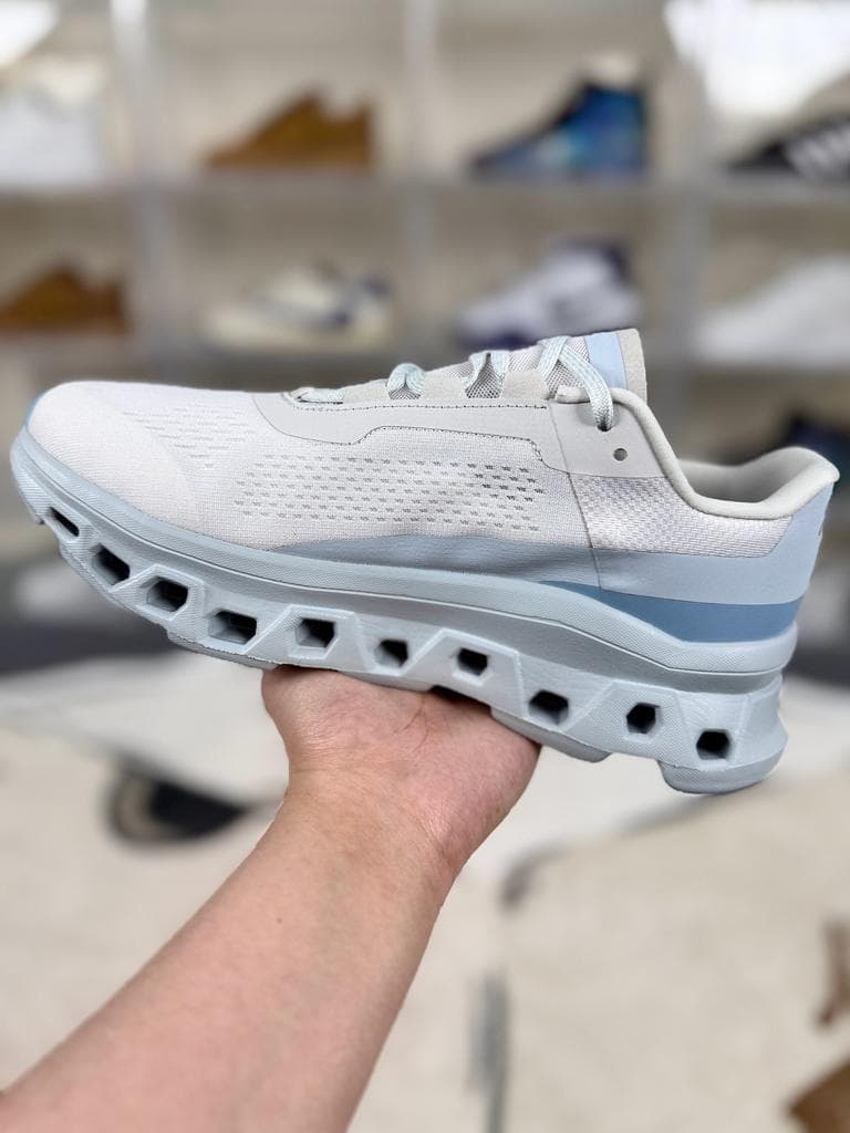 ON Cloudmonster スニーカー 24cm ホワイト/ブルー