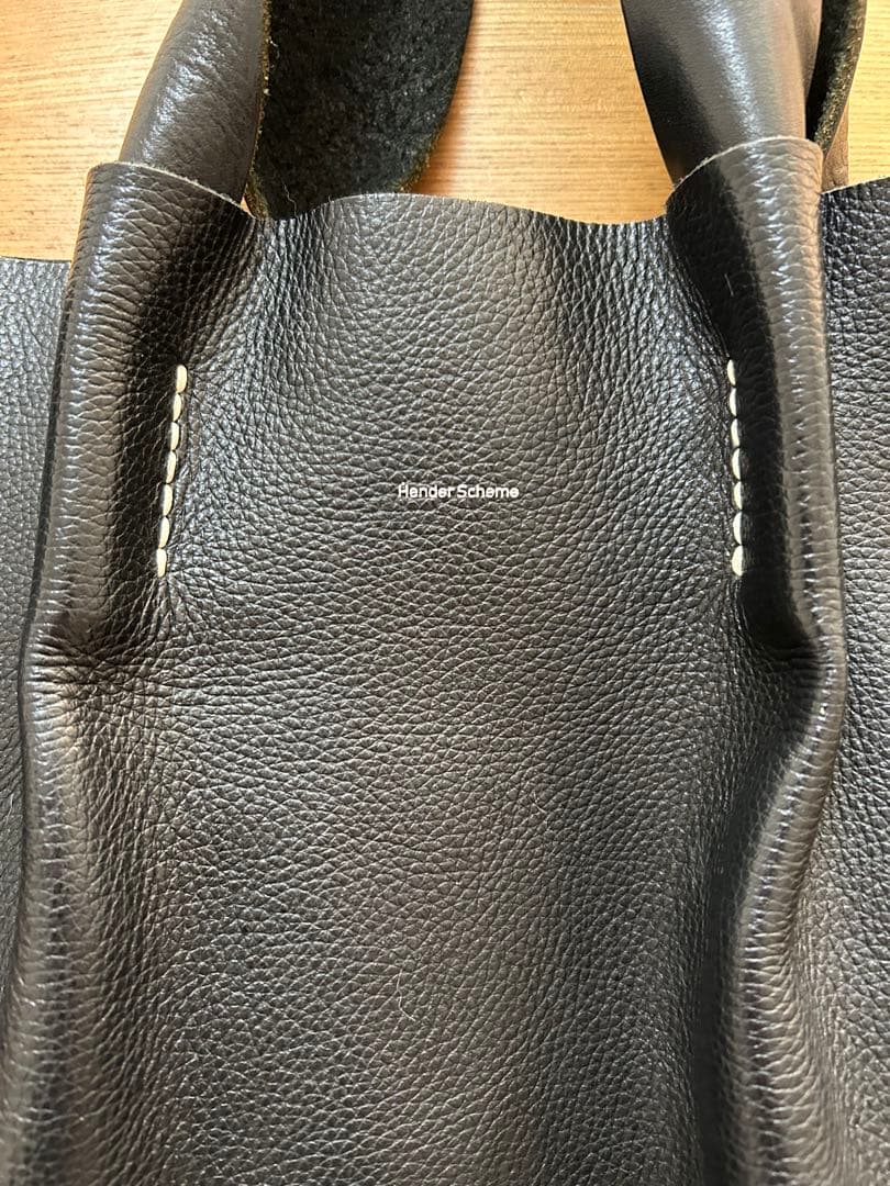 Hender Scheme 黒 レザートートバッグ　ピアノバッグ　Ｌ