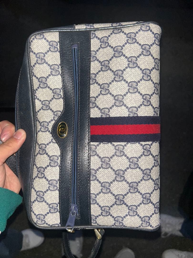 GUCCIショルダーバック