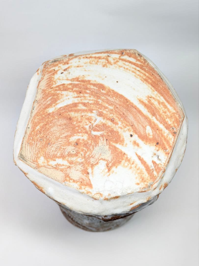 加藤豊久(土代久) 作 志野 花入 高さ約26.5cm