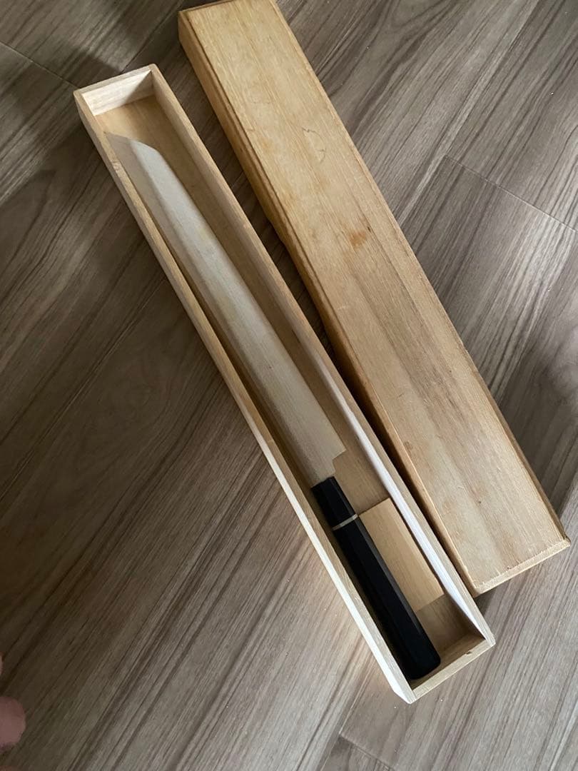 祐成　先丸　本焼包丁　尺一　木箱　鞘　付き　刃文有り