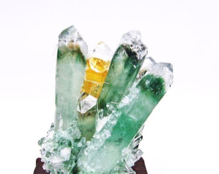 緑水晶 グリーンクォーツ クラスター 商品管理番号： 802-4610