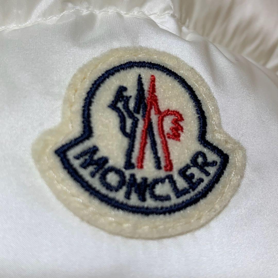 新品同様★ モンクレール　BOED ボエ　0 レディース　ホワイト5D195