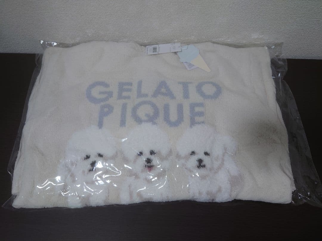 GELATO PIQUE 犬刺繍フリースパジャマ