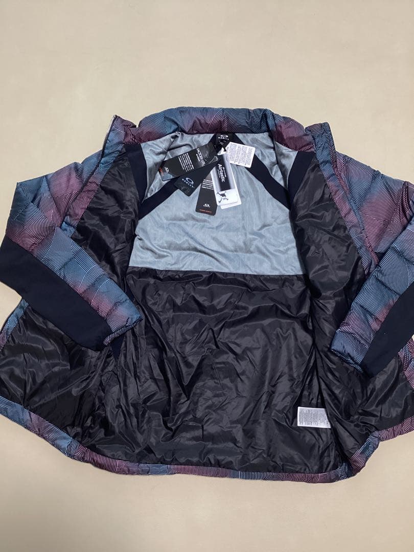 オークリー (L)ダウンジャケットSkull Exalt Down Jacket