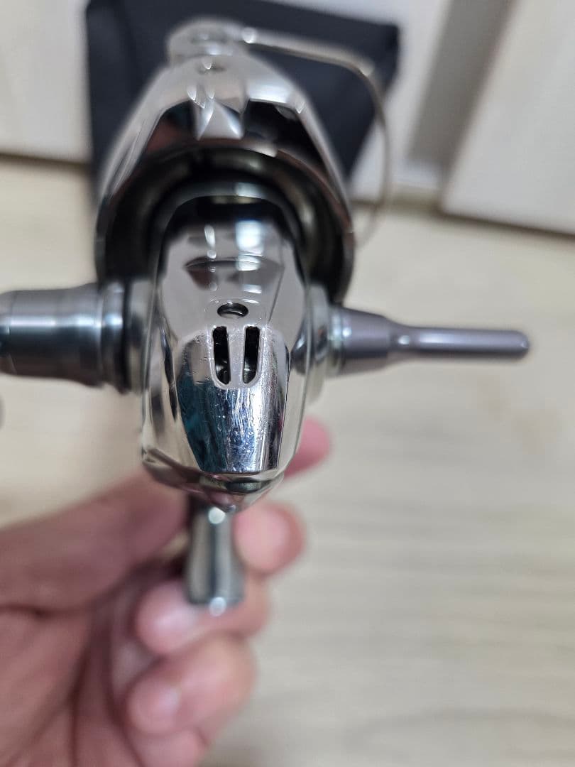 18 ステラ STELLA C2500SHG 1000SSSスプール付き