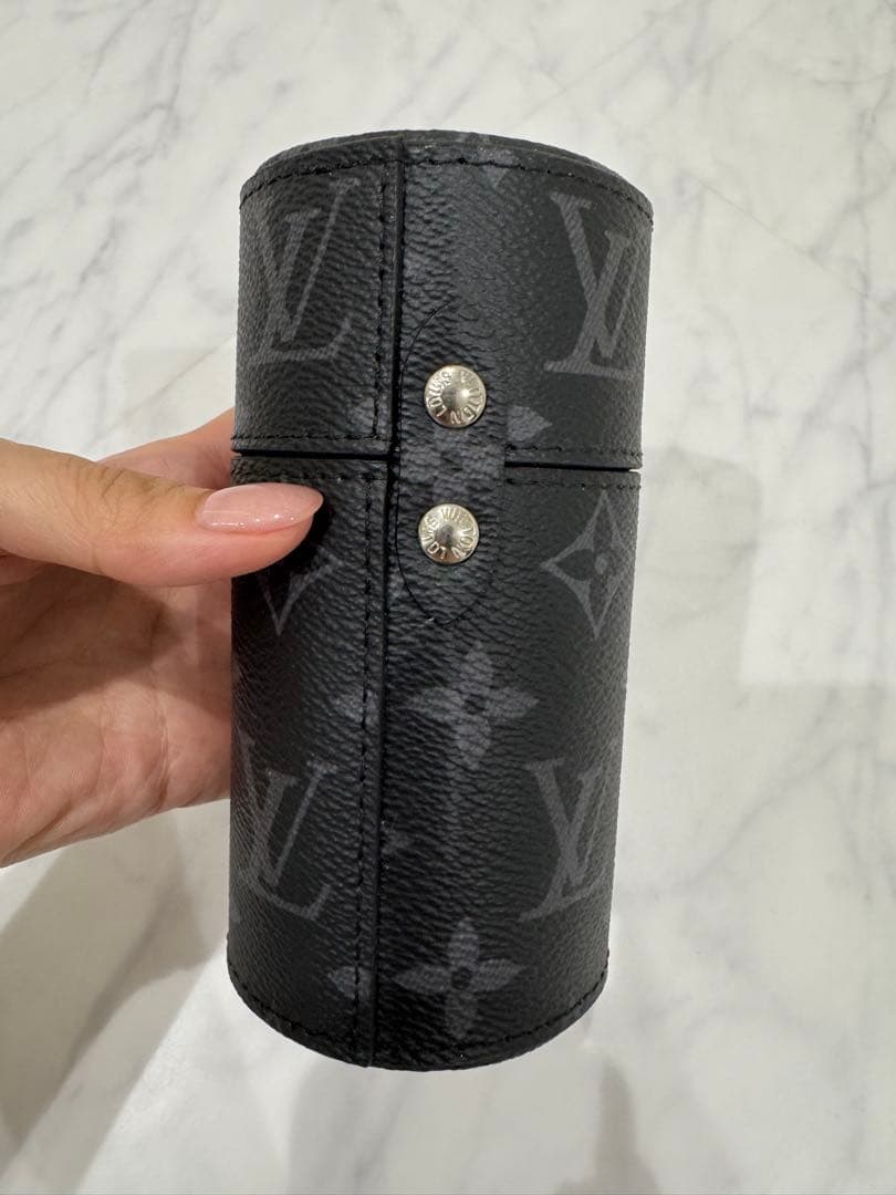 ルイヴィトン トラベルケース